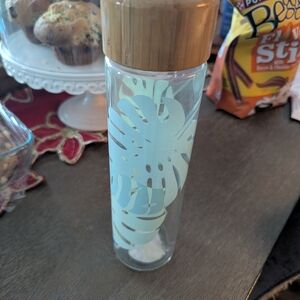 Glass Water Bottle with Bamboo Lid and Leaf Design